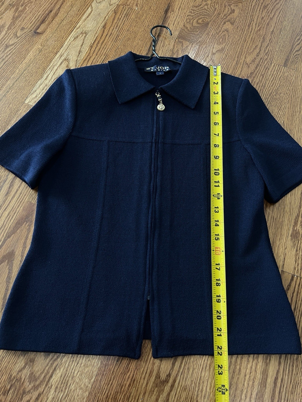 ST. JOHN Short Sleeve Navy Zip Front Blazer Jacke… - image 5
