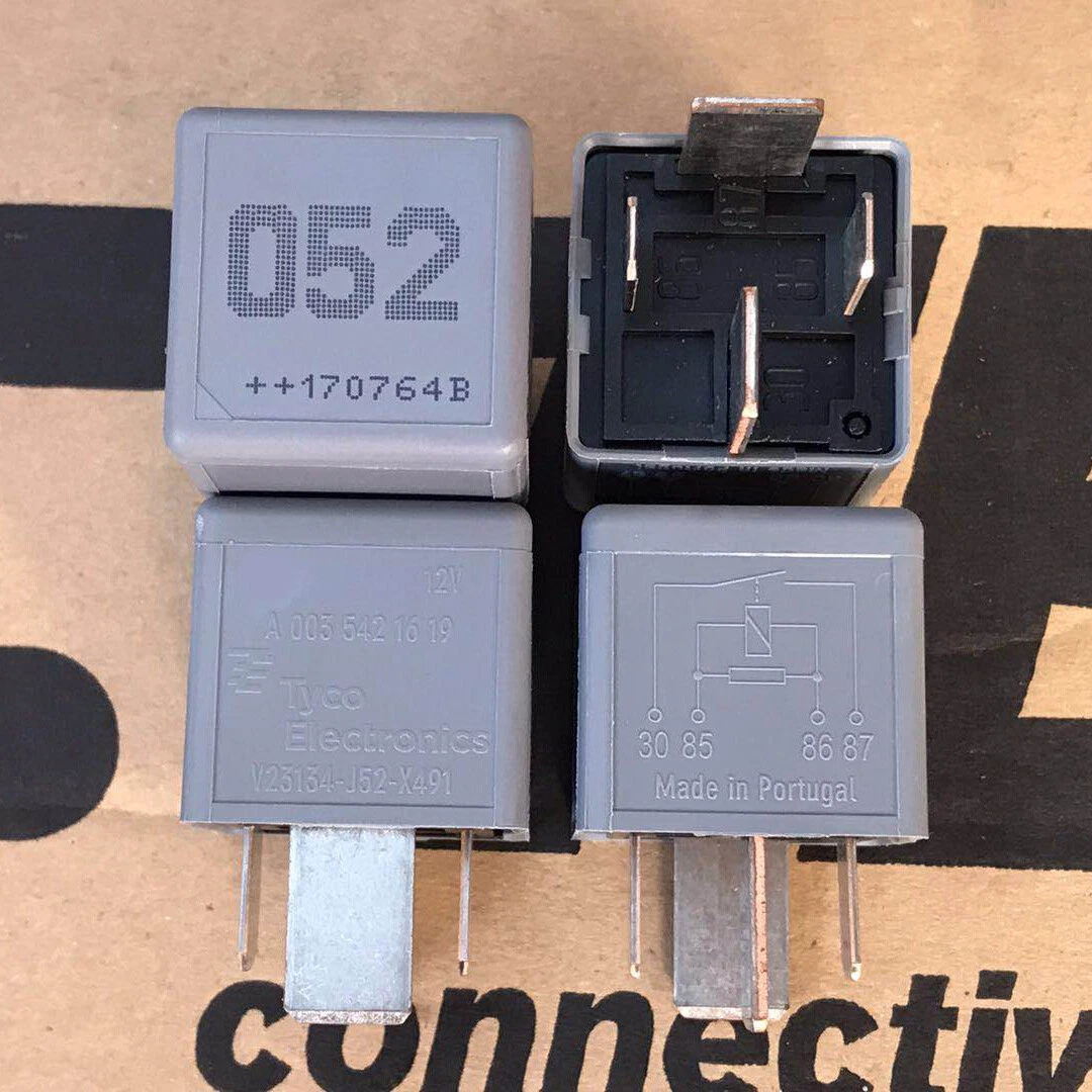 5pcs New V23134-J52-X491 A0035421619 70A Tyco Automotive Relay 4 