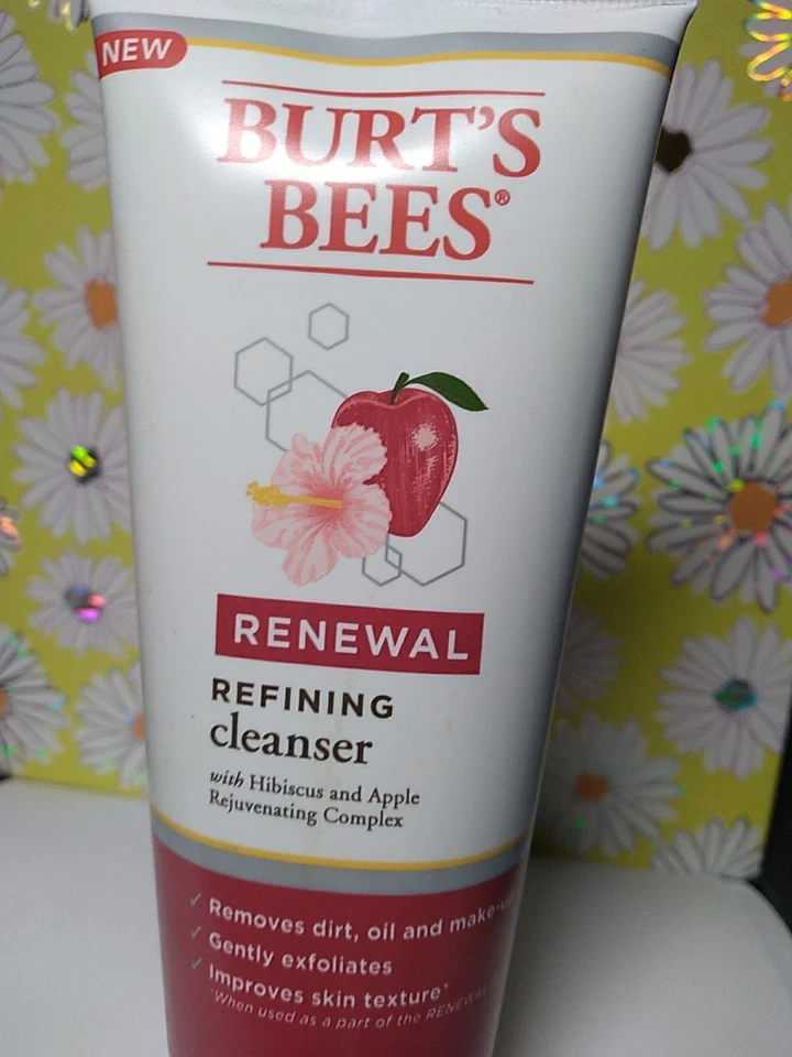 Limpiador refinador Burt's Bees RENEWAL (sellado) - hibisco y manzana 6 oz / 170 g Foto 3 de 4