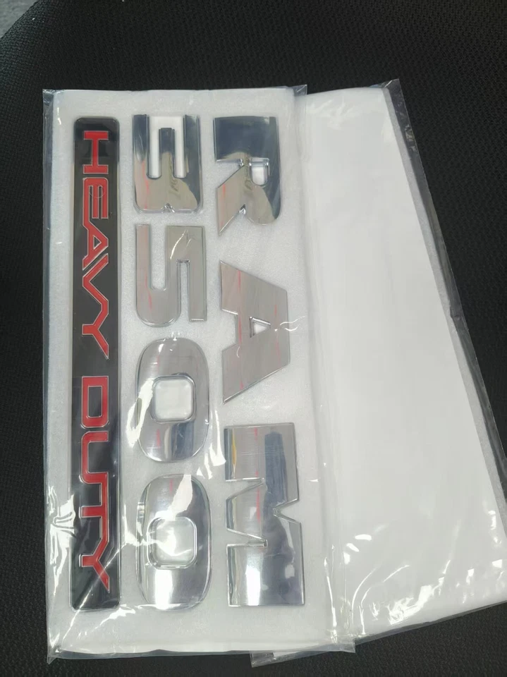 2PC SET Front Door Emblems Badges Fits For RAM 3500 HEAVY DUTY Chrome Silver Red Foto 4 de 4