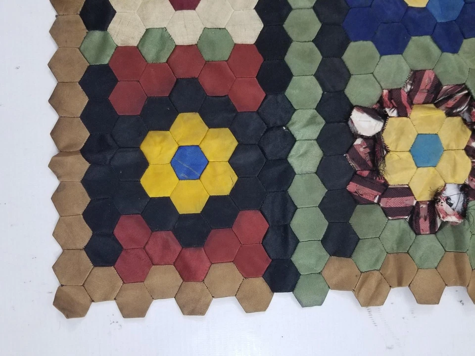 Edredón vintage cosido a mano con flores de abuela patrón de jardín 64x62 cm Foto 2 de 4