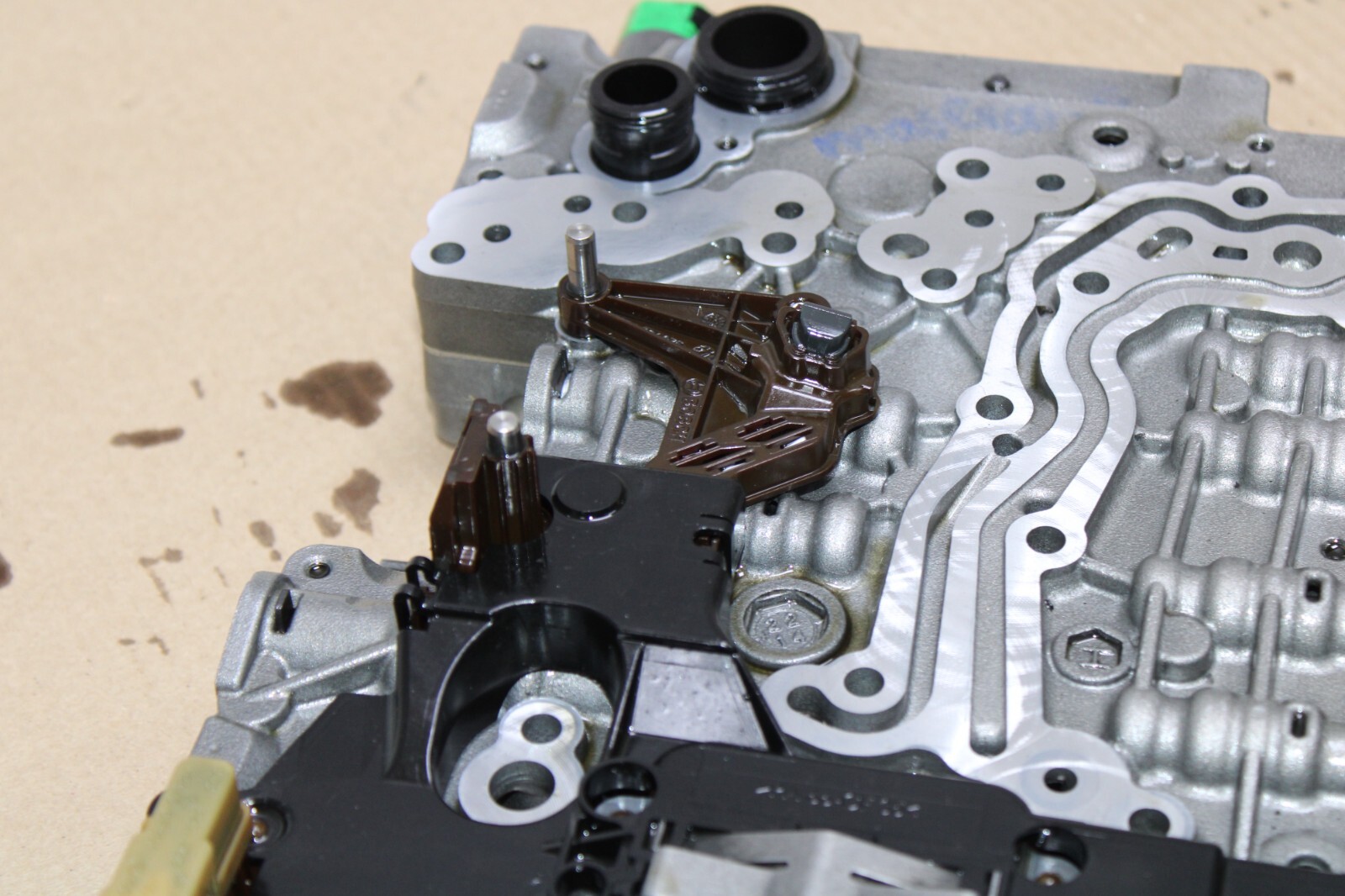 Maserati Ghibli Valve body