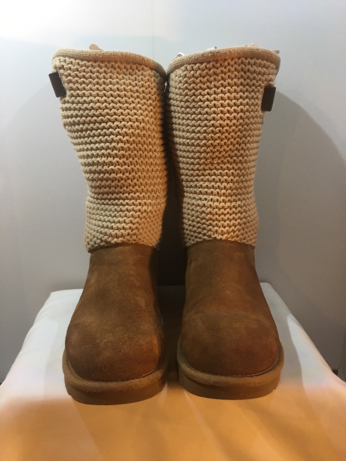 ugg shaina size 9