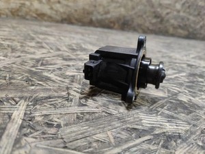 BMW 7 F01, F02 Elektrische Turboladersteuerung 70176200 7561030002 34657799