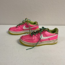 Nike Air Force 1 Low Pink Volt Girls Size 5.5Y athletic Sneakers CW5761-600