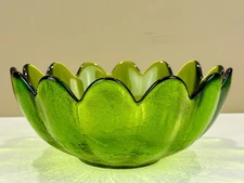 Indiana Glass Lotus Flower Bowl – Vintage Green Petal Serving Dish