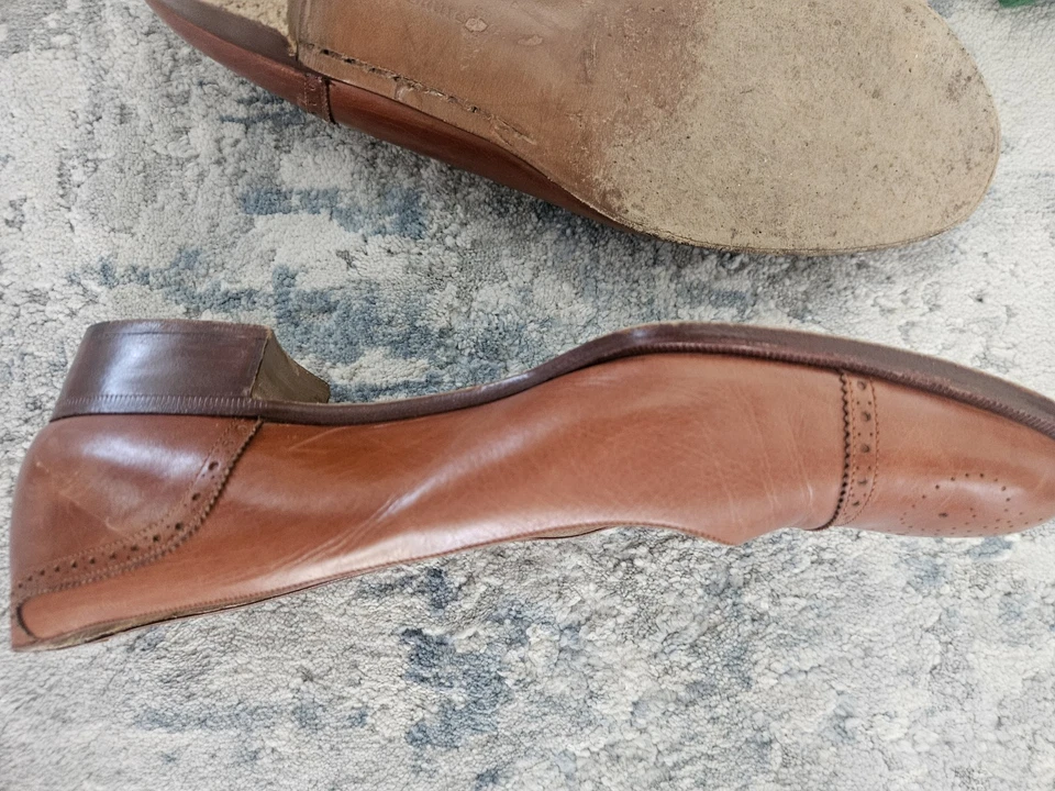 Zapato para mujer Ralph Lauren Purple Label-9b perfecto para el otoño. Foto 3 de 4