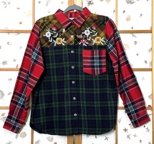 Blair Flannel Plaid Button Up Shirt Embroidered Floral Size Small