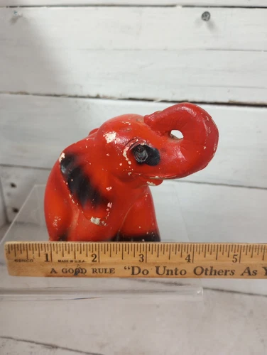 Vintage Chalkware Elephant, Circus Elephant Figurine Black and Red. - Picture 9 of 9