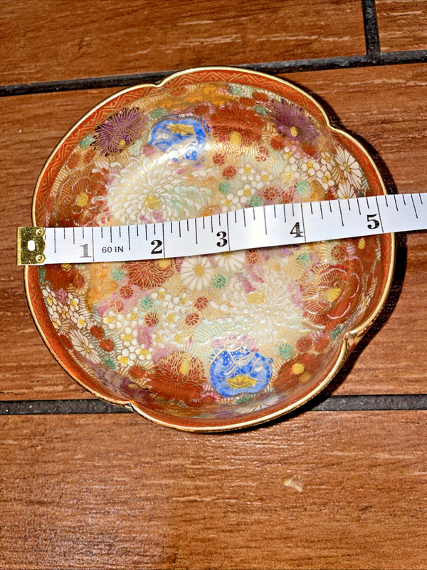 VINTAGE SIGNED JAPANESE, CHINEESE ? THOUSAND FLOWER BOWL