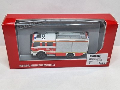 Feuerwehr DÜSSELDORF NEU & OVP HERPA LF 16/12 MB Atego RAL 3024