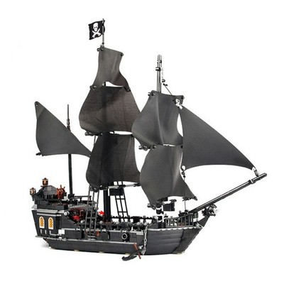 bateau pirates black pearl 2076 pieces 70x50x20 cms