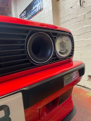 BMW E30 Headlight intake cold air duct Highbeam replacement L=R R4 R6 V8 V12 - Picture 2 of 16