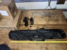 LINCO ZENITH Series 8: 2 Studio Light Stand; 1 Arm Extension; 2 Backdrop Pole.