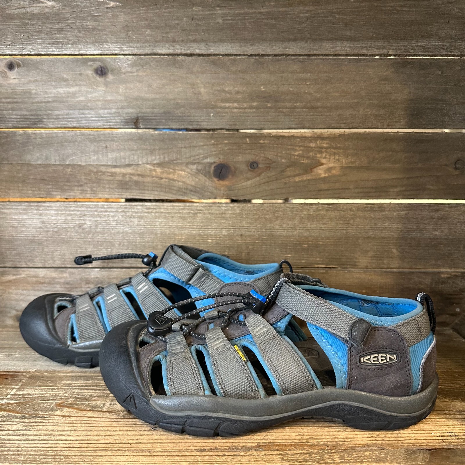 Sandali da trekking outdoor da donna Keen Newport H2 grigi atletici casual taglia 5 M GUC