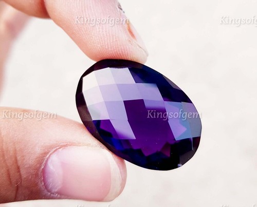 Pierre Précieuse Tanzanite Violette Naturelle 7 Ct - Coupe Ovale, Qualité Excellente - Certifiée GIR - Inde