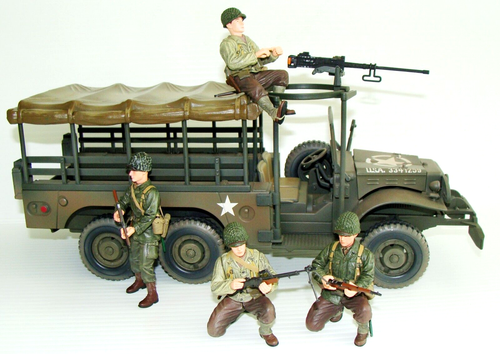 1:18 Ultimate Soldier WWII U.S Army Dodge WC-63 6x6 Troop Weapon Carrier Truck - Picture 11 of 18