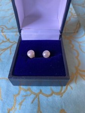 Silber 925 Ohrstecker weiße Perlen kleine Ohrringe, gemarkt 925 an Stielen, sehr guter Zustand