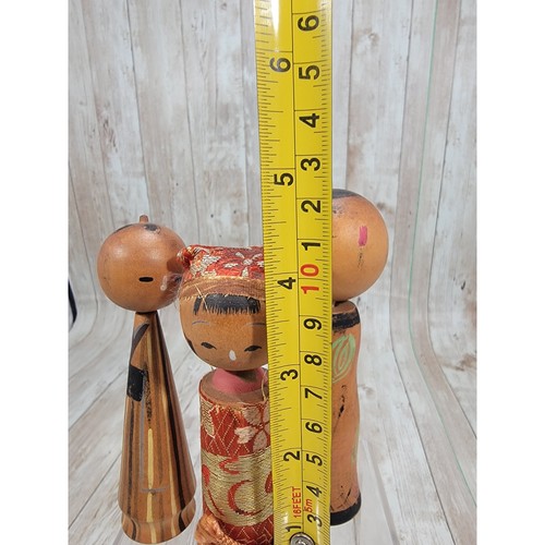 Vintage Kokeshi Dolls Tohoku Madien Marked Japan Lot of 3 Between (4" 5") - Picture 9 of 9