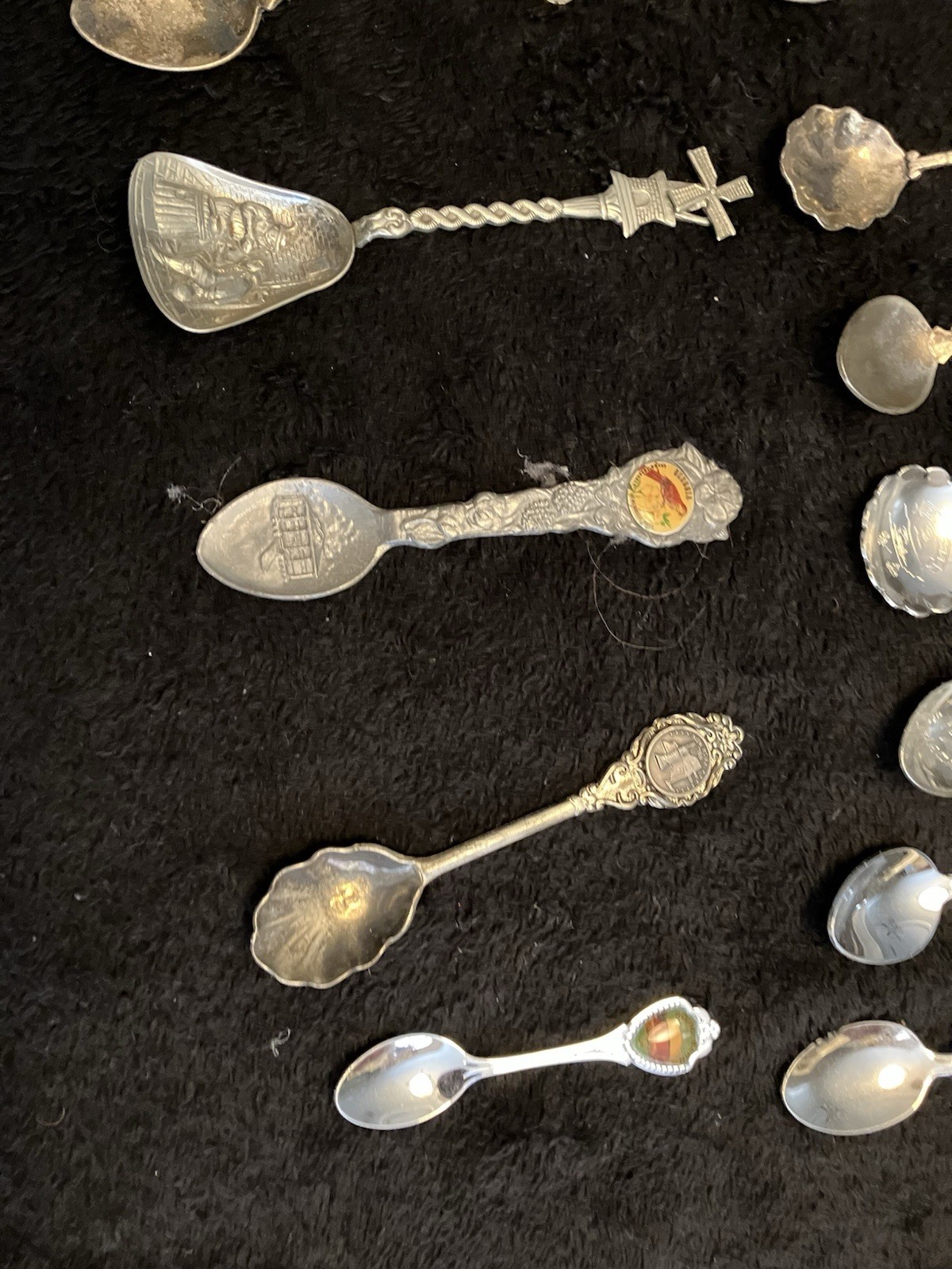 31 Souvenir Spoons Mixed Lot Silverplate Spoon Collection Collectible One Owner!