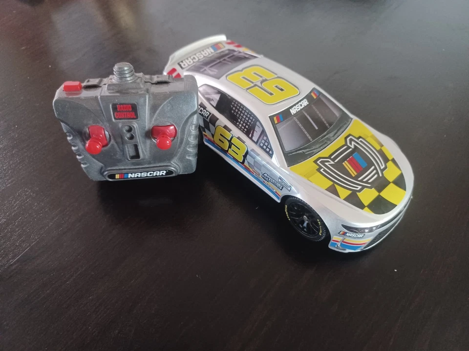 Nuevo Bright Nascar RC #63 Foto 2 de 2