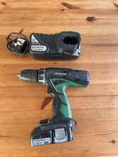 Hitachi 18v cordless li-ion combi drill complete with battery & charger.