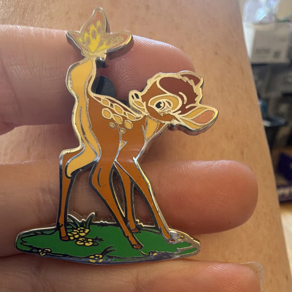 Walt Disney 100th Years バンビ ピンバッジ Bambi Patches & Pins (1968-Now) for sale | eBay