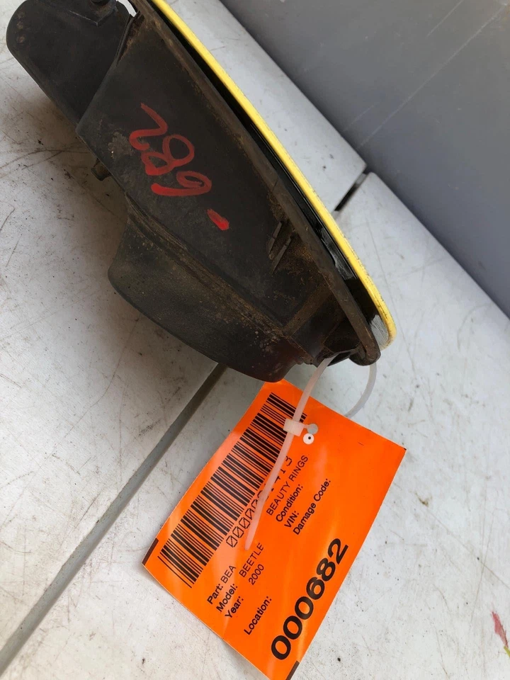 Volkswagen Bettle GLS 2000 nuevo tanque de combustible puerta 2,0 L 4 cilindros Foto 2 de 4