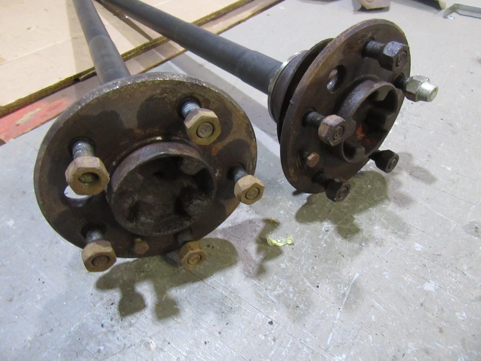 Cadillac Deville Fleetwood 1965 1966 juego de pares de ejes originales 22 estrías Foto 2 de 4