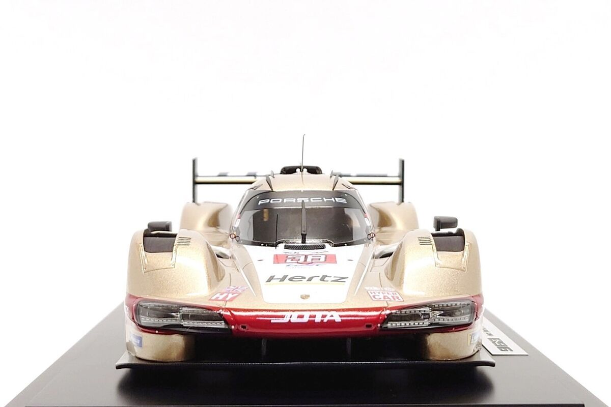 Spark 1:18 Porsche 963 #38 Hertz Team Jota - 24h Le Mans Spark 1:18 Porsche 963 #38 Hertz Team Jota - 24h Le Mans