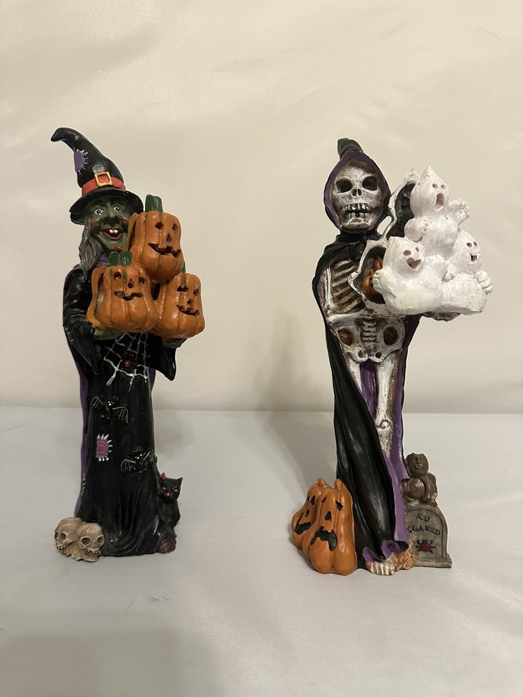 halloween figurine Lot Of 2