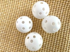 Set Of 4 Air Flow Balls Hollow Training Toys Golf Plastic Practice White