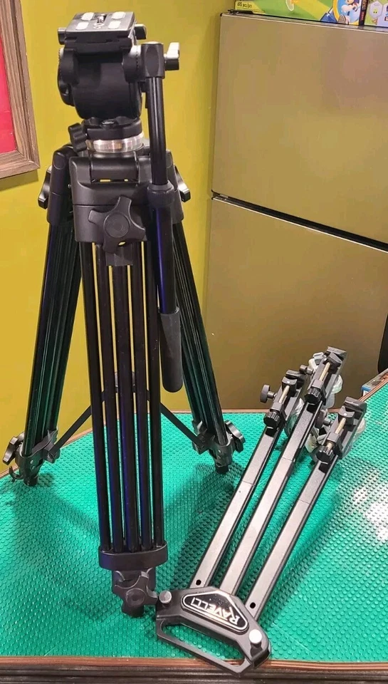 Fancierstudio Professionsal Video/Camera Tripod & Ravelli Dolly - Image 4 of 4