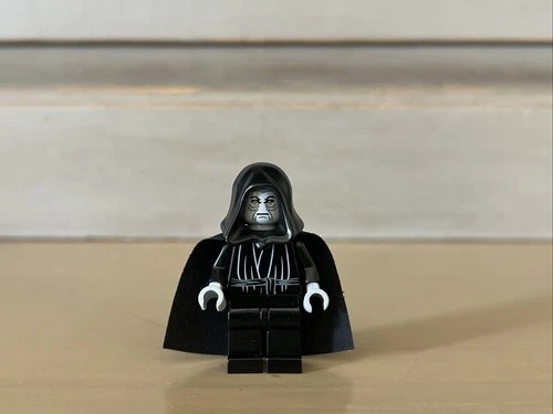 LEGO Star Wars Minifigure Emperor Palpatine Light Bluish Gray Hands 7264 sw0124