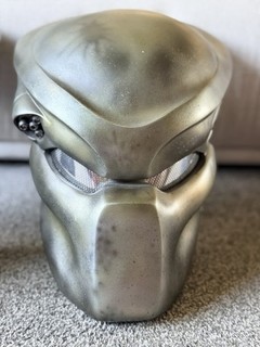 HGC Hollywood Collectibles Group Predator 1/1 Scale Mask Cosplay Prop