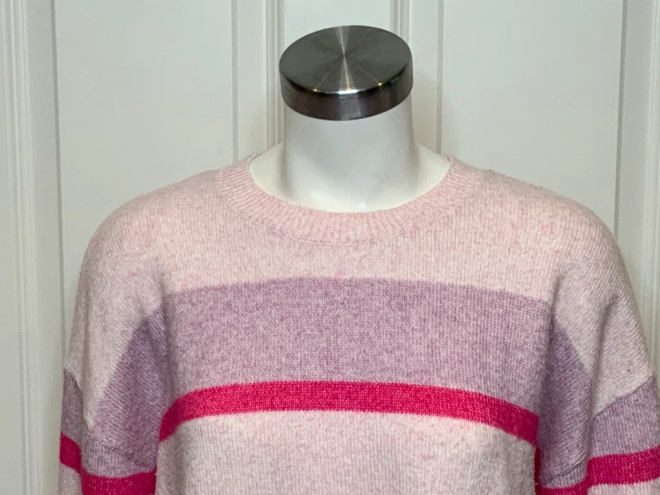 Suéter a Rayas Elizabeth and James Rosa Claro, Púrpura y Verde, Talla L Foto 2 de 4