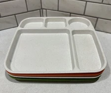 Set Of 4 Nordic Ware Party Serving  Cafeteria Lunch Camping Divided Tray Lot