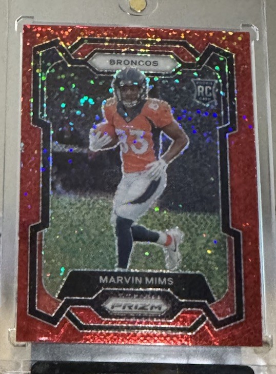 2023 Panini Prizm Marvin Mims Rookie #327 Red Sparkle Prizm (RC)
