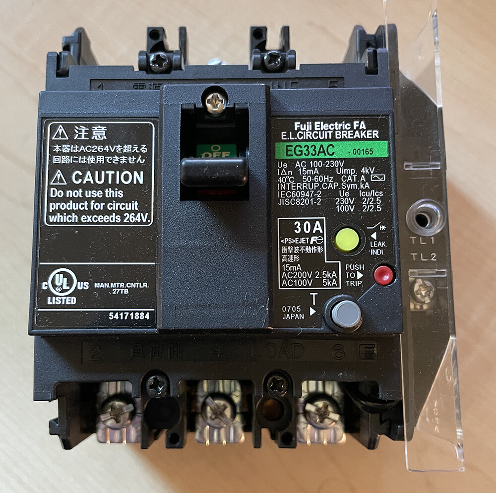 Fuji Electric EG33AC E.L. Circuit Breaker with 3 Poles AC