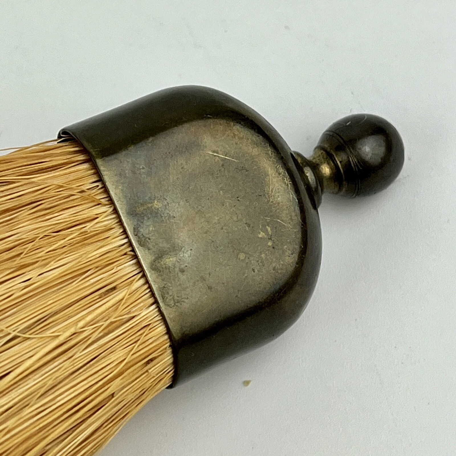 Vtg Small Hand Held Whisk Broom Metal Handle Antique Table Crumb Brush