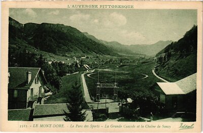 Old postcard Le Mont-Dore Le Parc des Sports - La Grande Cascade (1256701)