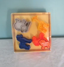 MRS. ANDERSON'S ANIMAL COOKIE CUTTER SET NEW