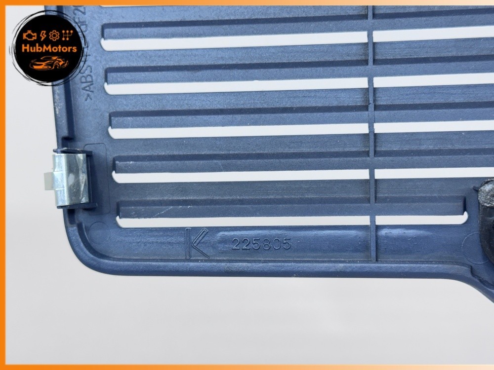03-13 Maserati Quattroporte M139 Dash Dashboard Vent Grille Cover w/ Sensor OEM