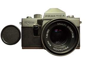 Praktica Super TL1000 35mm SLR Film Camera with Pentacon 50mm f/1.8 Lens & Case