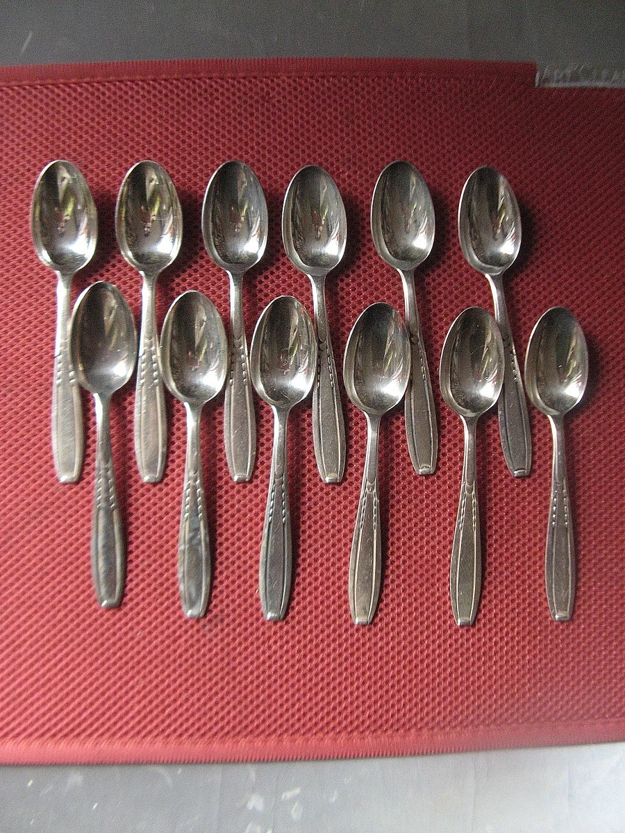 +"626.19" 12 CUILLERES A CAFE EN METAL ARGENTE ORFEVRE DEETJEN ART DECO