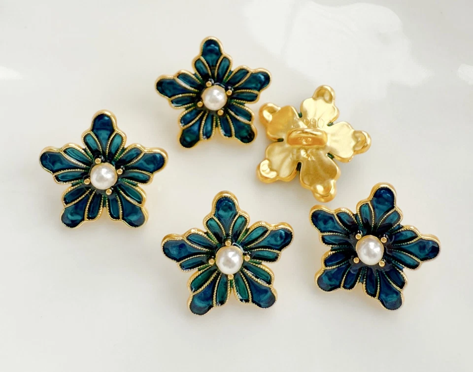 5PC Enamel Blue Flower Luxury Gold Metal Shank Buttons 15mm - Image 4 of 4