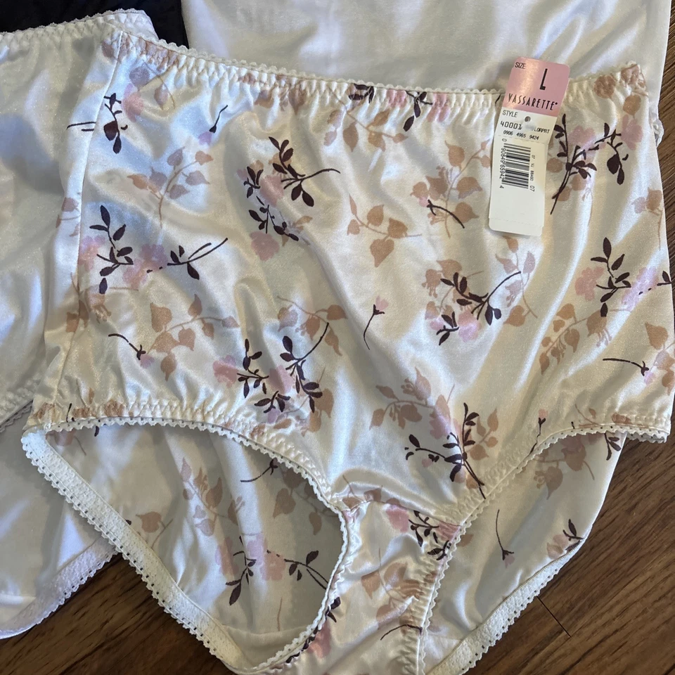 NUEVO CON ETIQUETAS LOTE DE 6 🌸 Calzoncillo Vassarette Underhapers Control de Luz Grande Blanco 40001 Foto 2 de 4