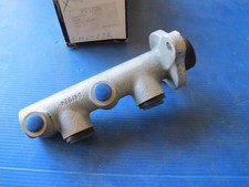 Maître-cylindre de frein Mazda 323