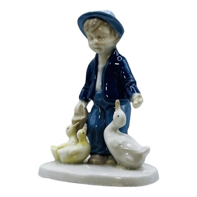 Carl Scheidig Gräfenthal Porcelain Blue Boy With Ducks GDR Crown Over 1877