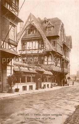Etretat Vieilles maisons normandes Hostellerie de la Plage